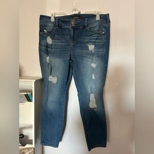 Torrid  Women's Blue Distressed Jeans